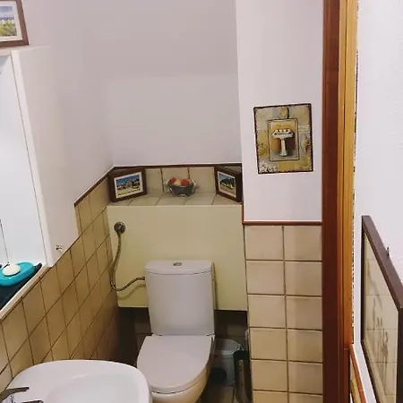 Joli 29m2 En Vieille 2 Mins De La 아파트 멍똥
